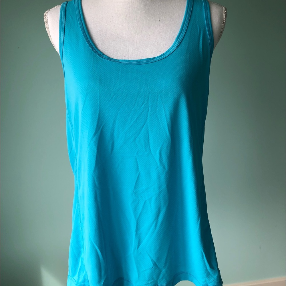 Zella workout tank in size Large